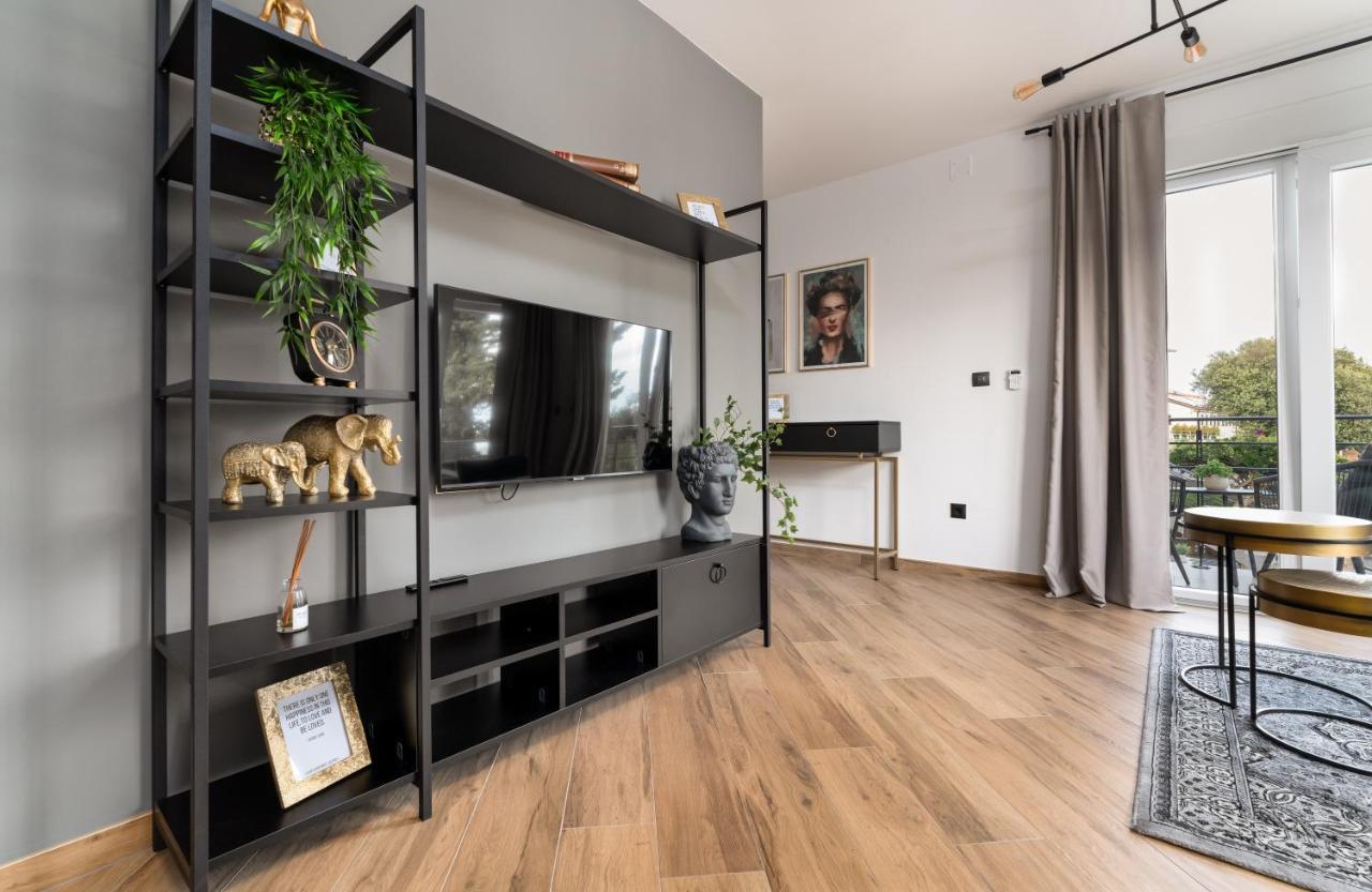 Luxury Nest - Near The Center And The *