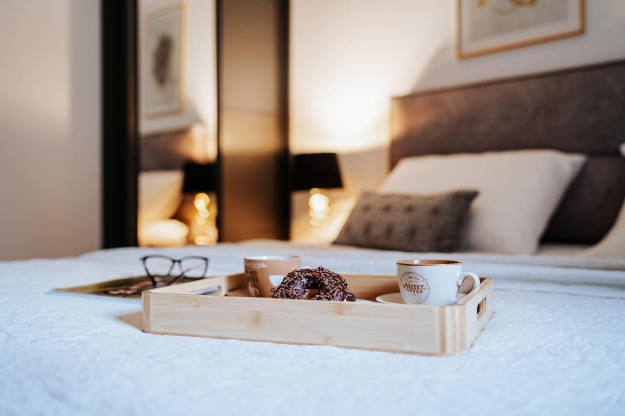 Luxury Nest - Near The Center And The Apartment