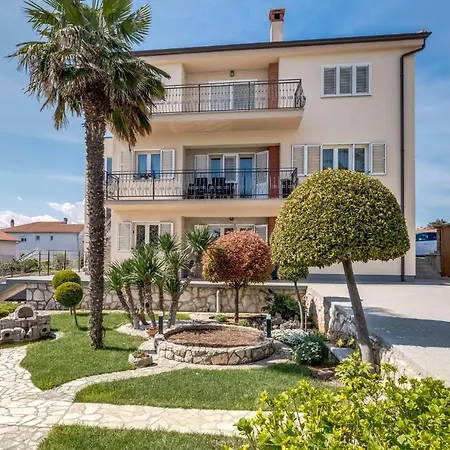 Luxury Apartment Love Nest - Near The Center And The Beach Krk Town Esterno foto